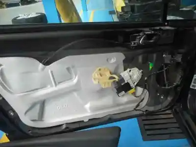 Здавання транспортного засобу citroen c4 coupe vtr року 2005 потужний nfu