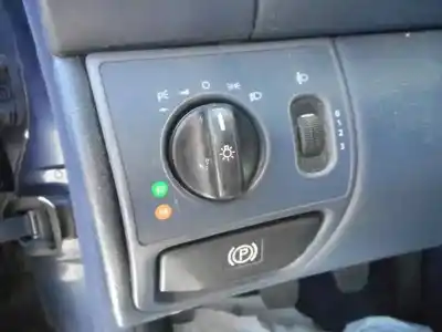 Утилизация автомобиля mercedes-benz clase clk (w208) coupe 230 compressor (208.347) года 1998 питание 111975