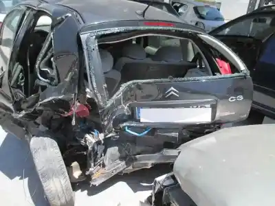 Veículo de Sucata citroen c3 1.4 hdi exclusive do ano 2005 alimentado 8hx