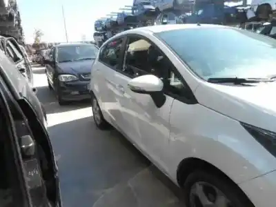 Veículo de Sucata ford fiesta (cb1) titanium do ano 2010 alimentado f6jd