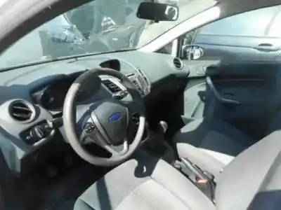 Veículo de Sucata ford fiesta (cb1) titanium do ano 2010 alimentado f6jd