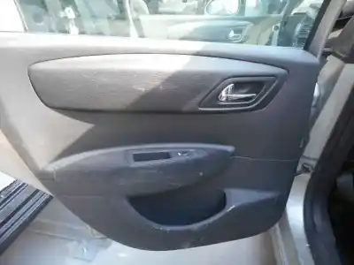 Vehicul casat citroen c4 berlina collection al anului 2008 alimentat 9hx