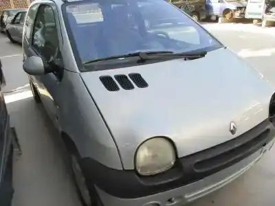 Veicolo di demolizione renault twingo (co6) 1.2 alize dell'anno 2002 alimentato d4f a7