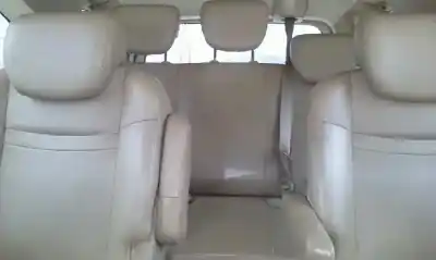 Здавання транспортного засобу ssangyong rodius xdi року 2007 потужний d27dt