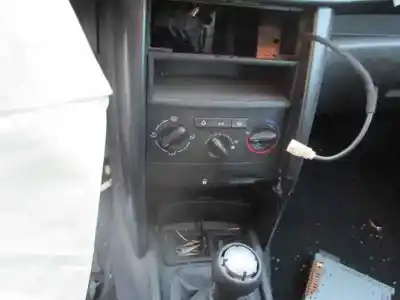 Scrapping Vehicle peugeot 207 confort of the year 2008 powered 8hz