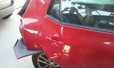 Veículo de Sucata toyota auris luna do ano 2009 alimentado 1zr