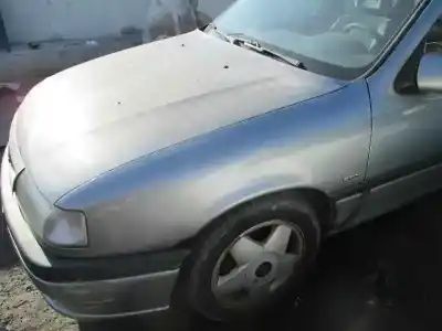 Veicolo di demolizione opel vectra a 2.0 dell'anno 1994 alimentato c20ne