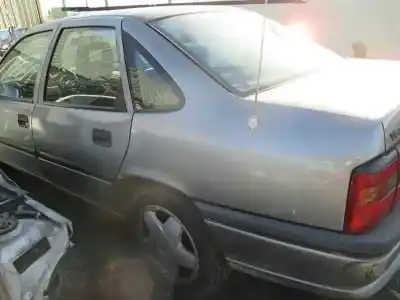 Veicolo di demolizione opel vectra a 2.0 dell'anno 1994 alimentato c20ne