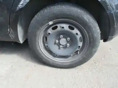 Vehicul casat volkswagen polo (9n3) advance al anului 2005 alimentat bky