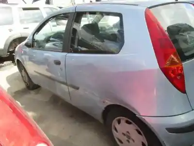 Здавання транспортного засобу fiat punto berlina (188) 1.9 diesel eco року 2000 потужний 188a3000