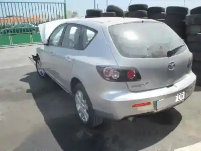 Vehicul casat MAZDA 3 BERLINA (BK) 1.6 VVT Active al anului 2006 alimentat Z6