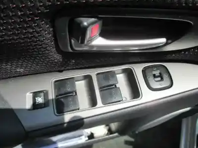 Здавання транспортного засобу mazda 3 berlina (bk) 1.6 vvt active року 2006 потужний z6