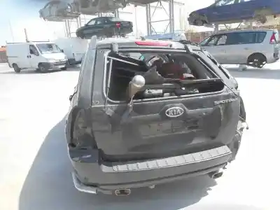 Vehicul casat kia sportage ex al anului 2006 alimentat d4ea-v