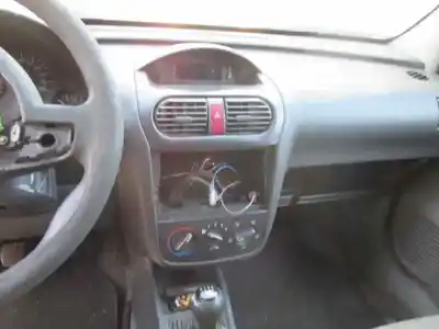 Veículo de Sucata opel combo cargo do ano 2005 alimentado z13dt