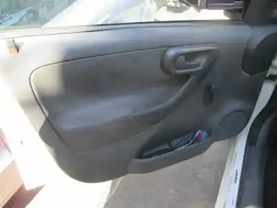 Veículo de Sucata opel combo cargo do ano 2005 alimentado z13dt