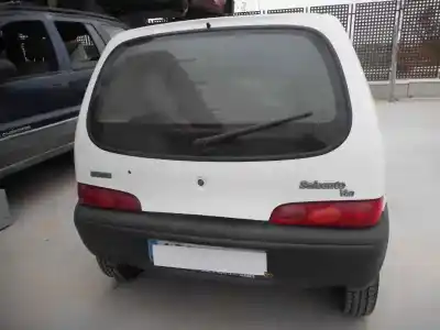 Veicolo di demolizione FIAT SEICENTO / 600 (187_) 1.1 (187AXB 187AXB1A 187AXC1A02) dell'anno 2003 alimentato 176B2000