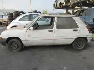 Здавання транспортного засобу RENAULT 5 * року 1990 потужний C1J