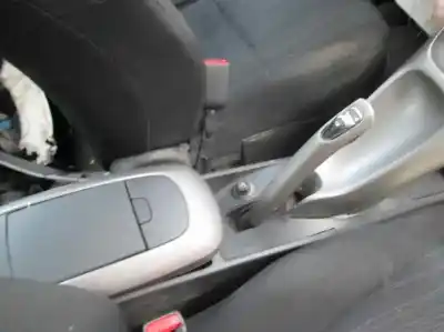 Scrapping Vehicle toyota auris luna of the year 2007 powered 1zr