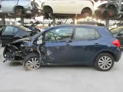 Scrapping Vehicle toyota auris luna of the year 2007 powered 1zr