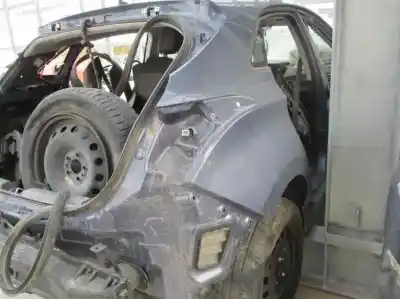 Veículo de Sucata hyundai i30 (fd) 1.4 do ano 2012 alimentado d4fc