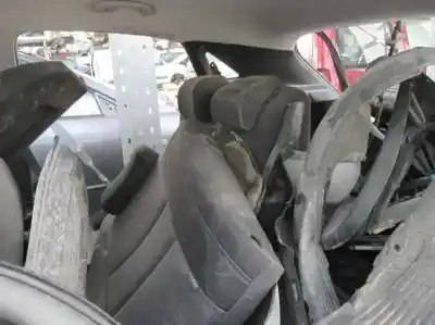 Veículo de Sucata hyundai i30 (fd) 1.4 do ano 2012 alimentado d4fc