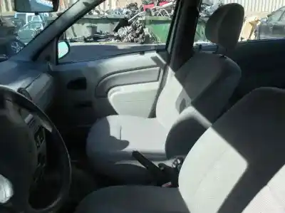 Здавання транспортного засобу dacia logan ii ambiance року 2008 потужний k7j a7