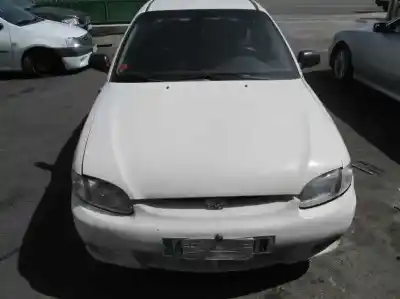 Verschrottungsfahrzeug HYUNDAI ACCENT (X3) 1.3 LS des Jahres 1999 angetrieben G4EH