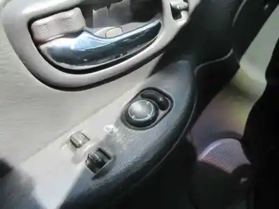 Scrapping Vehicle chrysler neon (pl) 2.0 le of the year 2000 powered zol