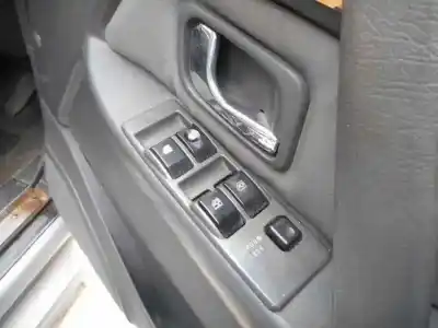 Здавання транспортного засобу mitsubishi montero (l040) * року 1984 потужний 