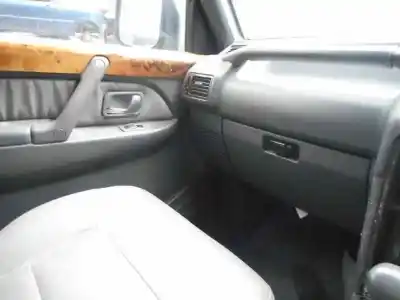 Здавання транспортного засобу mitsubishi montero (l040) * року 1984 потужний 