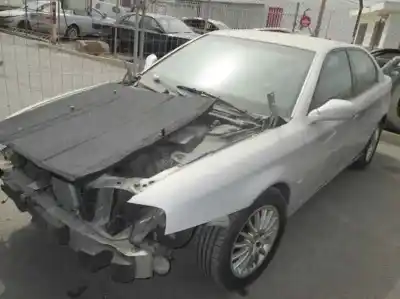 Hurda Aracı alfa romeo 166 2.4 jtd yılın 2006 güçlü 841c000