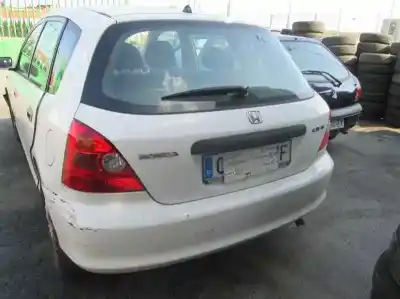 Veicolo di demolizione honda civic berlina 5 (eu7/8) 1.6 vtec cat (d 16 v 1) dell'anno 2002 alimentato d16v1