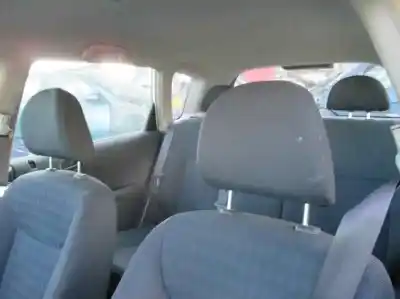 Veicolo di demolizione honda civic berlina 5 (eu7/8) 1.6 vtec cat (d 16 v 1) dell'anno 2002 alimentato d16v1