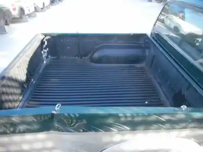 Véhicule à la ferraille mitsubishi l 200 (k6/7) 2.5 td cat de l'année 2005 alimenté 4d56