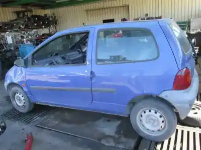Veicolo di demolizione RENAULT TWINGO (CO6) 1.3 (C063/64) dell'anno 1994 alimentato C3G