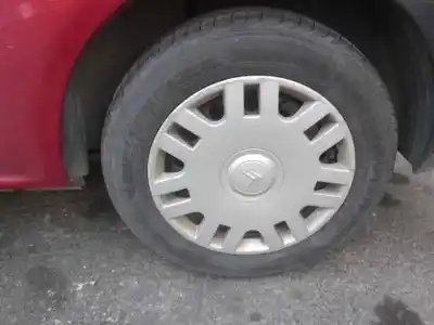 Veículo de Sucata citroen c2 x do ano 2003 alimentado kfv(tu3jp)