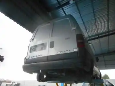 Здавання транспортного засобу peugeot expert kasten standard furgón 220c року 2004 потужний rhx