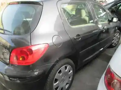 Здавання транспортного засобу peugeot 307 (s1) xt року 2003 потужний rhs