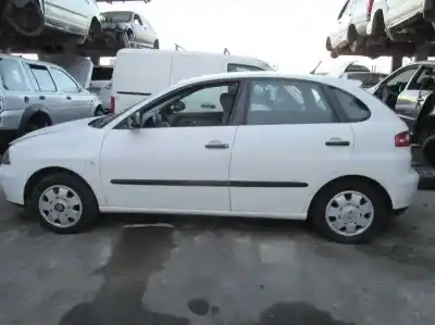 Vehicul casat seat ibiza (6l1) fresh al anului 2002 alimentat asy