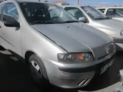 Здавання транспортного засобу fiat punto berlina (188) 1.2 8v dynamic року 2000 потужний 188a4000
