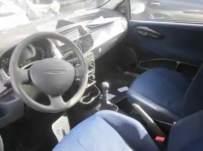 Здавання транспортного засобу fiat punto berlina (188) 1.2 8v dynamic року 2000 потужний 188a4000