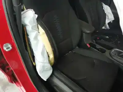 Veículo de Sucata hyundai i30 (pd) essence do ano 2019 alimentado g3lc