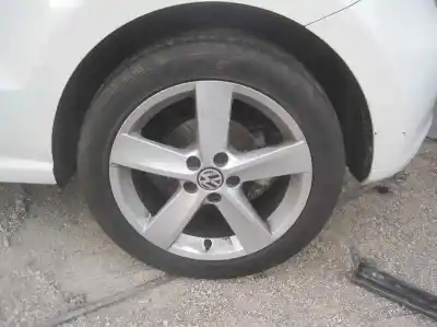 Veículo de Sucata volkswagen polo (6r1) sport do ano 2013 alimentado cay