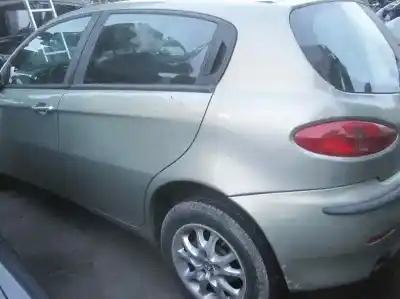 Veicolo di demolizione alfa romeo 147 (190) 1.6 16v cat dell'anno 2001 alimentato ar32104