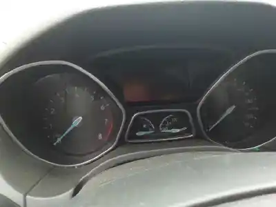 Здавання транспортного засобу ford focus lim. 1.0 ecoboost cat року 2014 потужний m1da