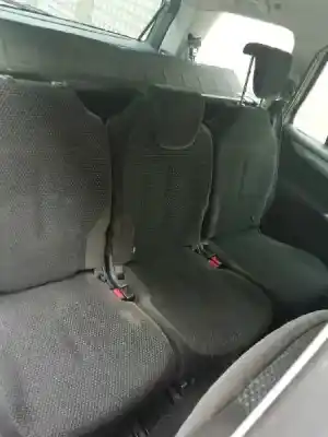 Veículo de Sucata citroen c4 grand picasso sx do ano 2006 alimentado 9hz