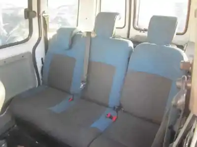 Здавання транспортного засобу renault kangoo (f/kc0) authentique року 2009 потужний k9k u7*