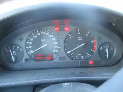 Véhicule à la ferraille bmw serie 3 berlina (e36) 325tds de l'année 1994 alimenté d25 6t 1