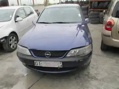 Vehículo de desguace opel                                               vectra b berlina                                                                                                                                                                                                                                           básico (1999->)                                                                                                                                                                                                                                            del año 1996 con motor x18xe*