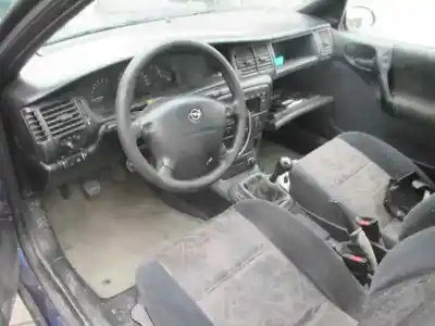 Vehículo de desguace opel                                               vectra b berlina                                                                                                                                                                                                                                           básico (1999->)                                                                                                                                                                                                                                            del año 1996 con motor x18xe*